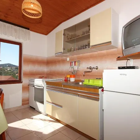 Apartman By The Sea *